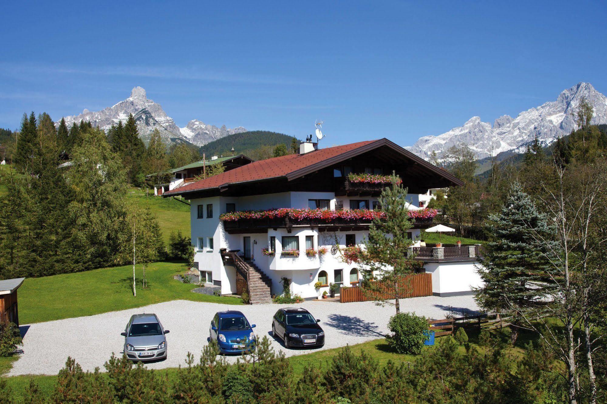 B&B Landhaus Vierthaler Filzmoos Buitenkant foto