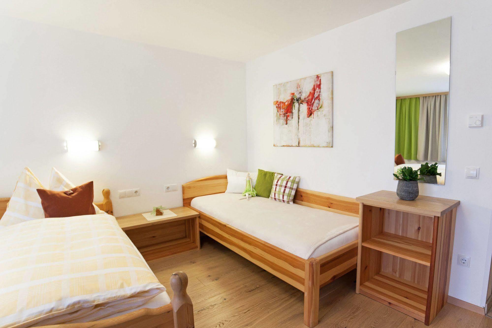 B&B Landhaus Vierthaler Filzmoos Buitenkant foto