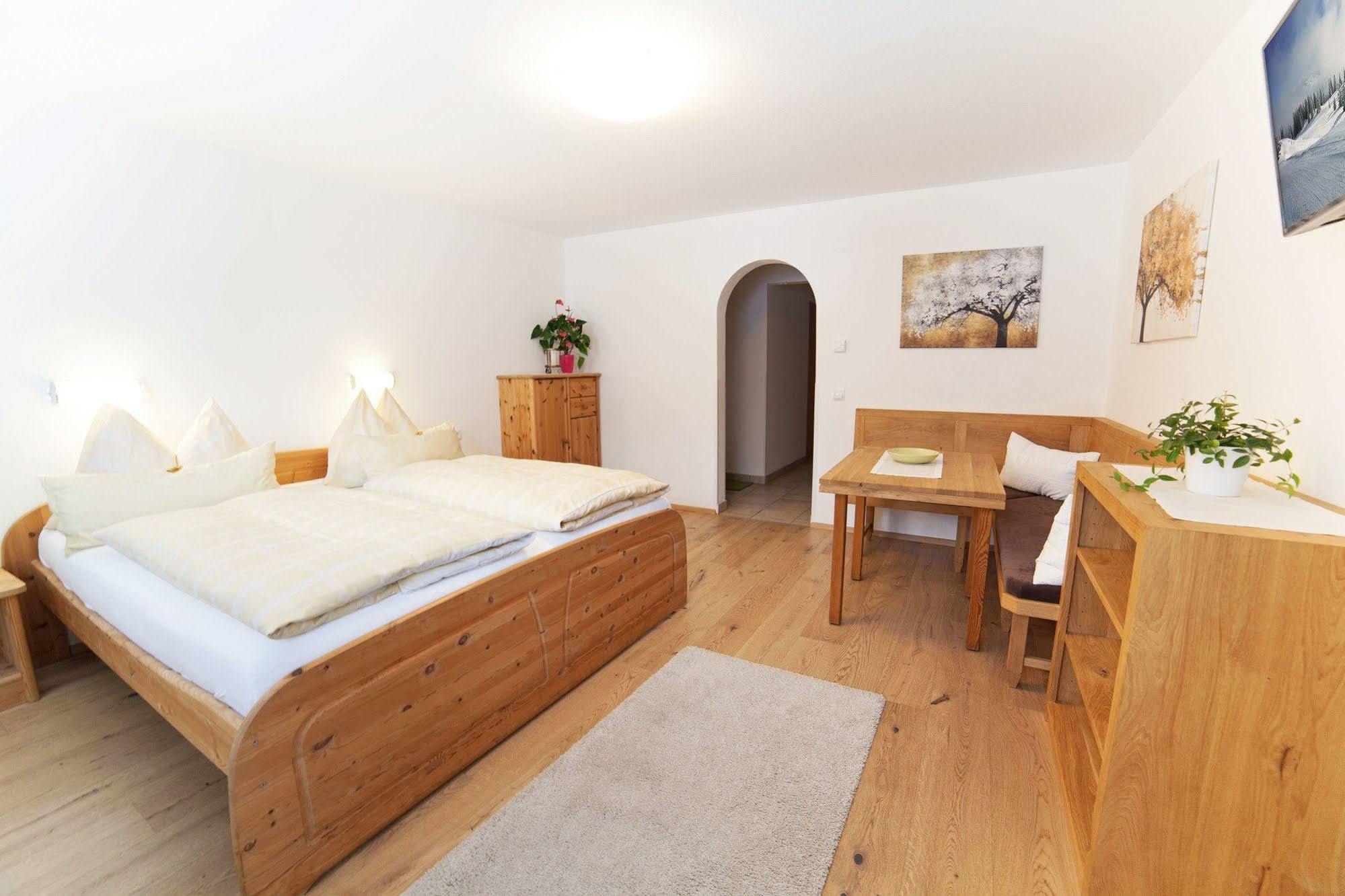 B&B Landhaus Vierthaler Filzmoos Buitenkant foto