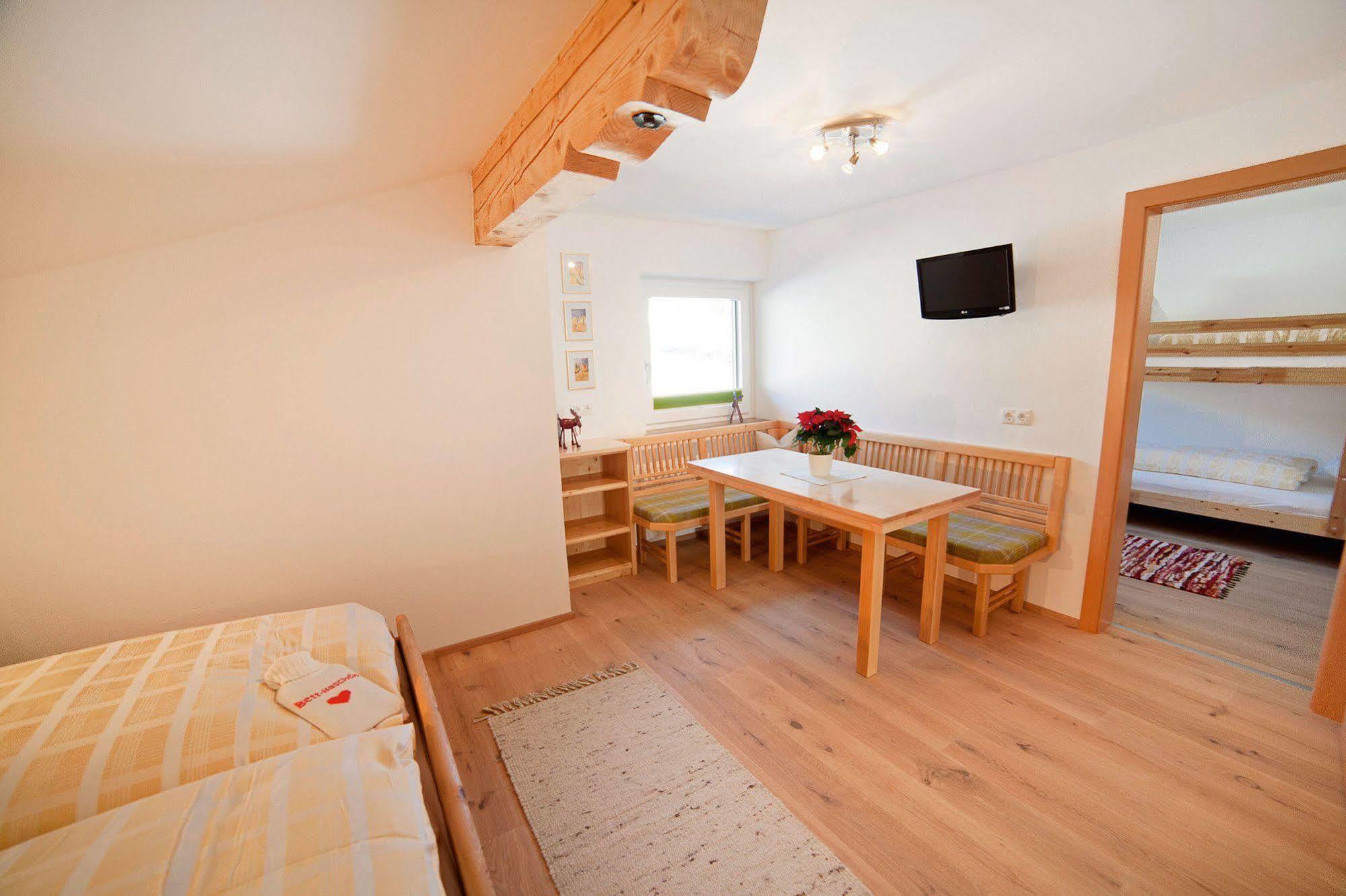 B&B Landhaus Vierthaler Filzmoos Buitenkant foto
